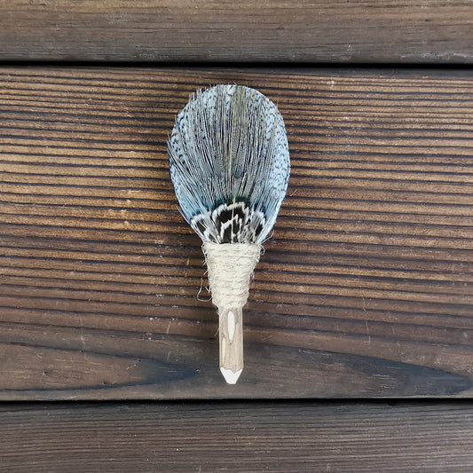 Lanzonia Men's Feather Lapel Pin Groom Boutonniere Wedding Accessories Groomsmen Brooch Handmade Feather Hat Pin - Lanzonia