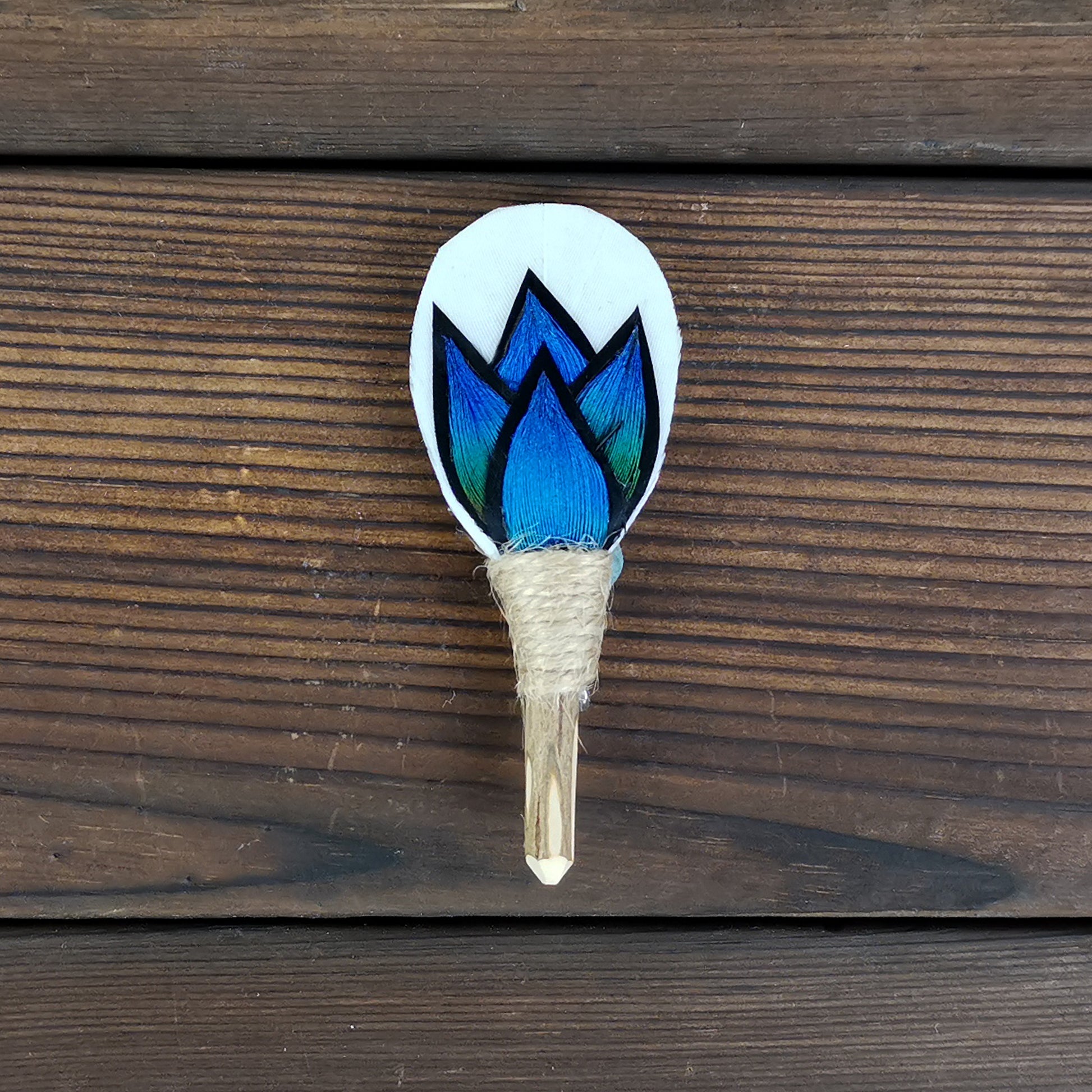 Lanzonia Men's Feather Boutonniere Groom Lapel Pin Groomsmen Brooch Handmade Feather Hat Pin Wedding Accessories - Lanzonia